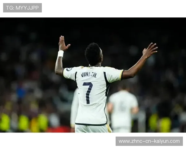 再见皇马！2亿巨星彻底失宠！一进一出解决内讧，挖英超头牌替代